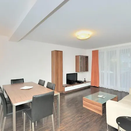 1br With Balcony Near - Flower 1 Apartment *