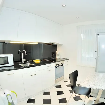 Apartmán 1br With Balcony Near - Flower 1 Curych