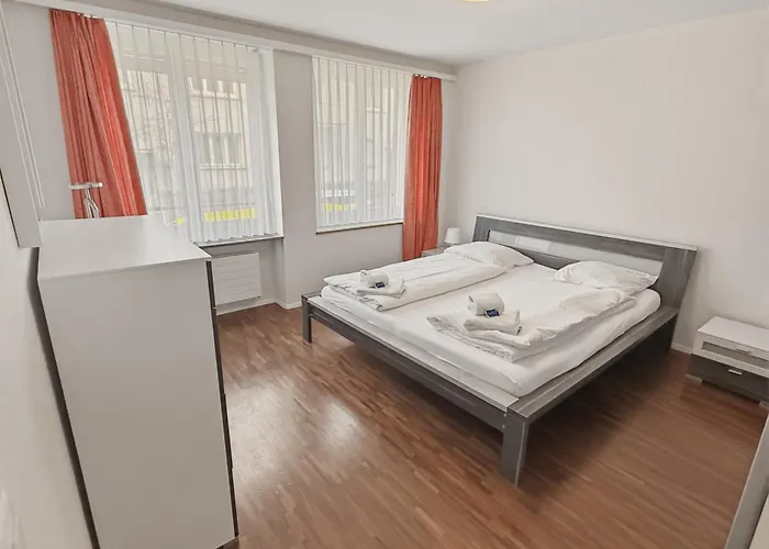 1br With Balcony Near - Flower 1 アパート チューリッヒ