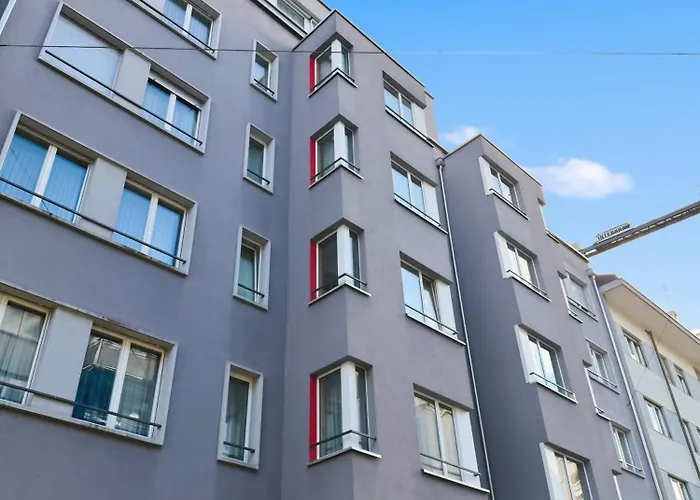 Appartamento 1br With Balcony Near - Flower 1 Zurigo